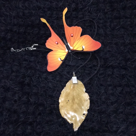 Exclusive Leaf Boho One of a Kind Necklace - Picture 2 of 12